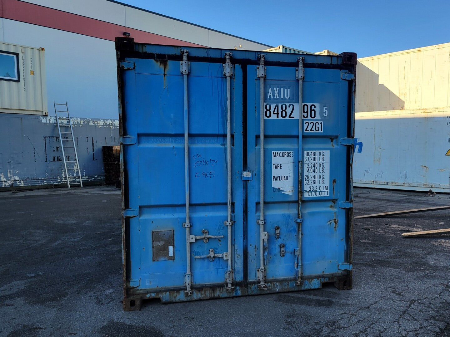 641184 20 ft Standard Shipping Container - AXIU8482965 - Image 1
