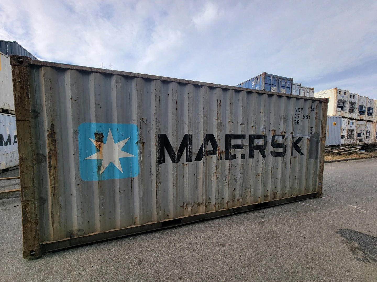661812_604c1631-bc2b-4737-98d2-07c108a2903b 20 ft Standard Shipping Container - MSKU7274586 - Image 1